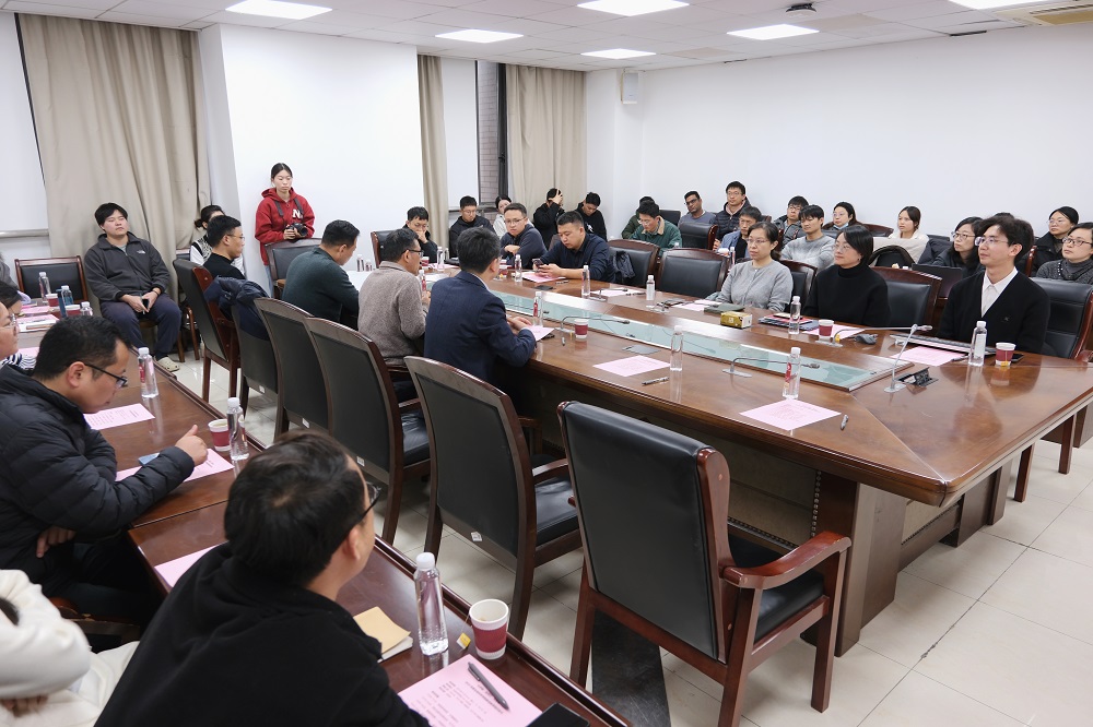 DSCF0215.JPG DSCF0215.JPG